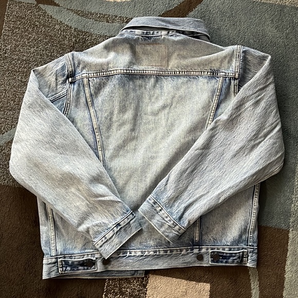 NWT Levi Denim Jacket - Picture 5 of 5